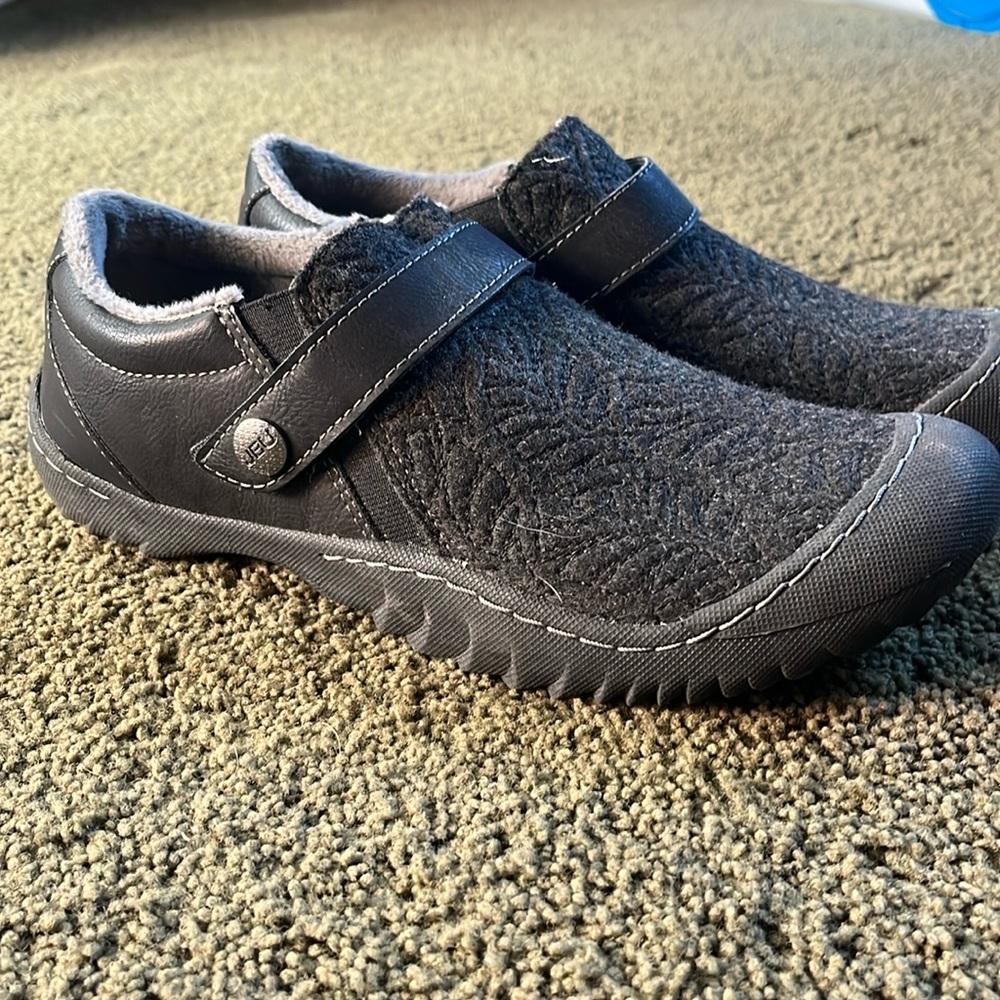 JBU by Jambu Black shoes, 8.5M